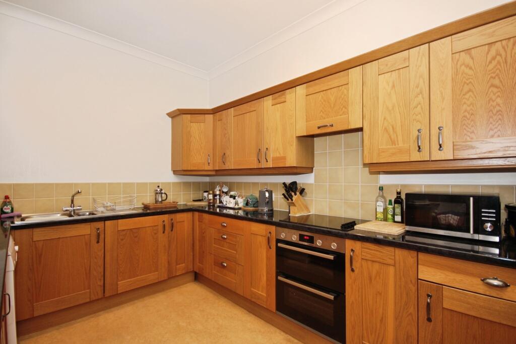 Stoneleigh Road, Bubbenhall, Coventry, Warwickshire, CV8 - View 4
