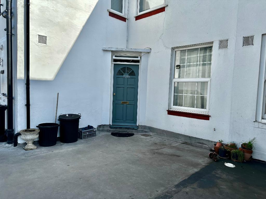 Main image of property: High Street, Orpington, Kent, BR6 0NQ