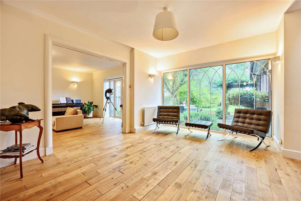 House in Newbury, West Berkshire - View 5