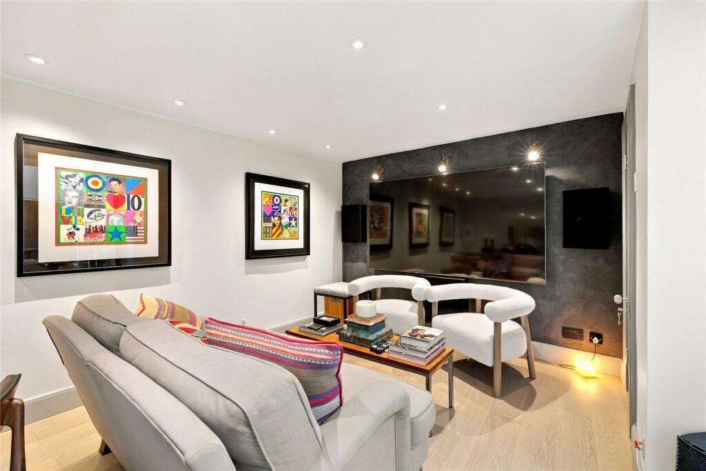 Apartment in London, Lot's Village, Earl's Court - View 2