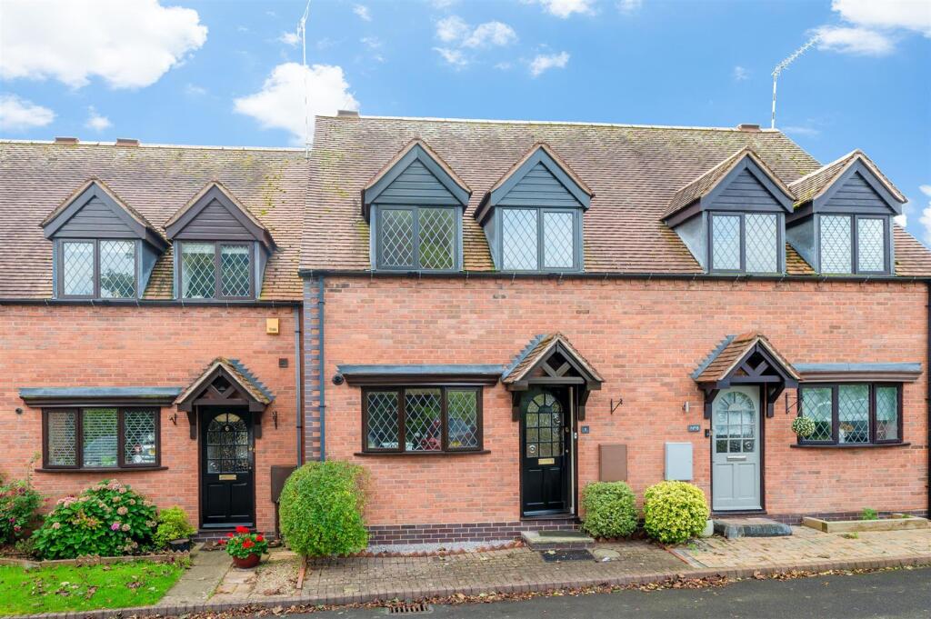 Main image of property: Harris Mews, Henley-In-Arden