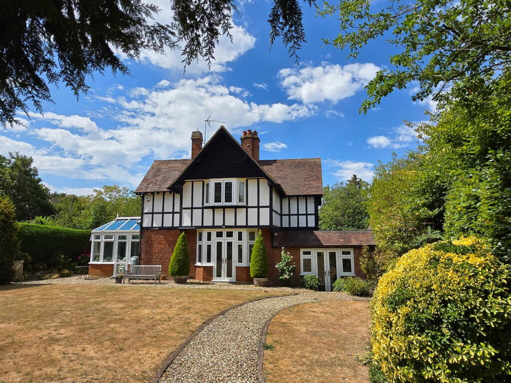 Main image of property: Epping Road, Roydon