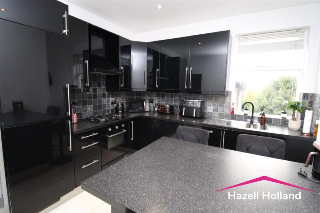 Apartment in Dartford - More