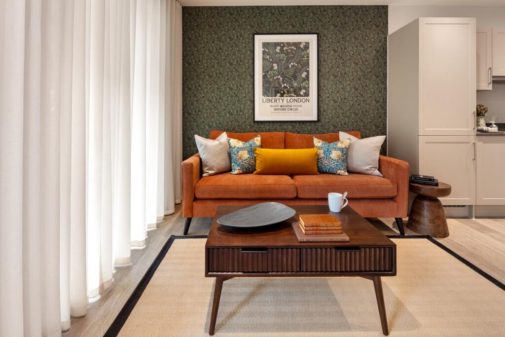 Main image of property: 3 Greenway House, 3 Melsetter Road, London, E17