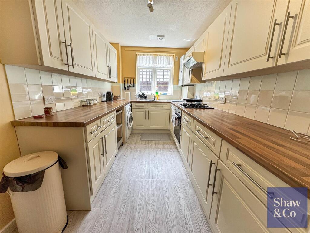 Apartment in London - View 4
