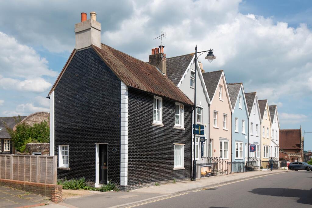 Main image of property: Western Road, Lewes