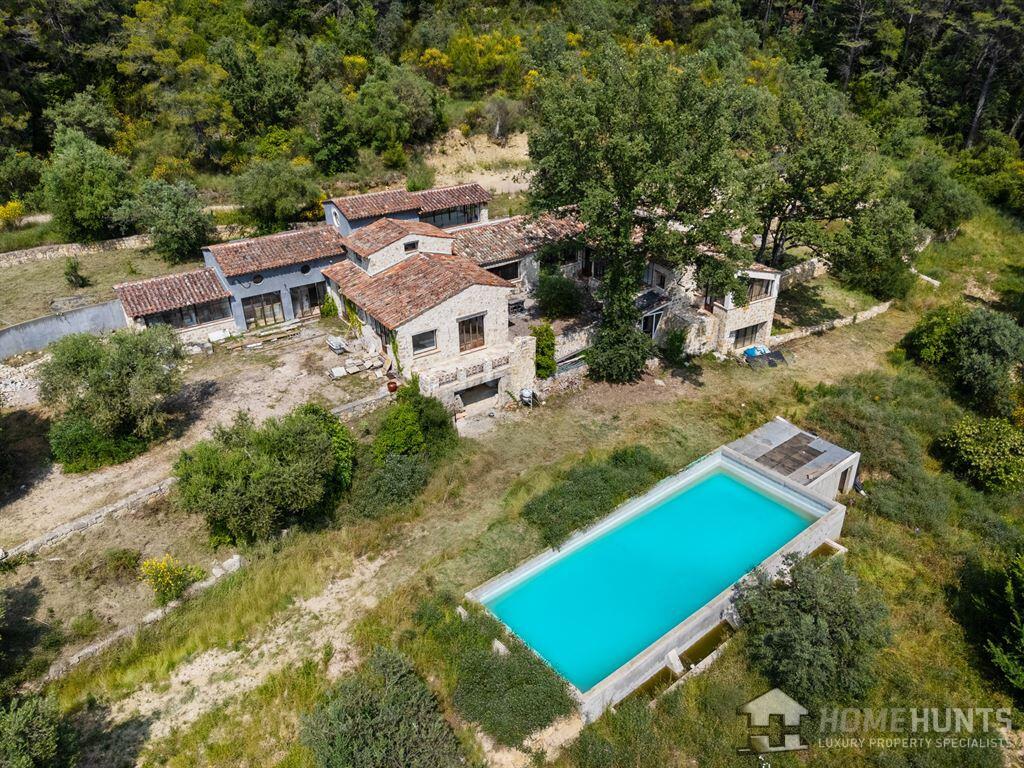 Main image of property: Provence-Alps-Cote d`Azur, Var, Tourrettes
