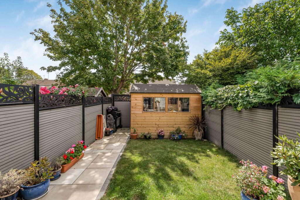 House in Twickenham - View 5
