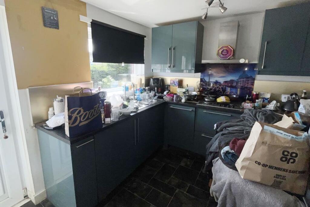 House in Glasgow, East Renfrewshire - View 5