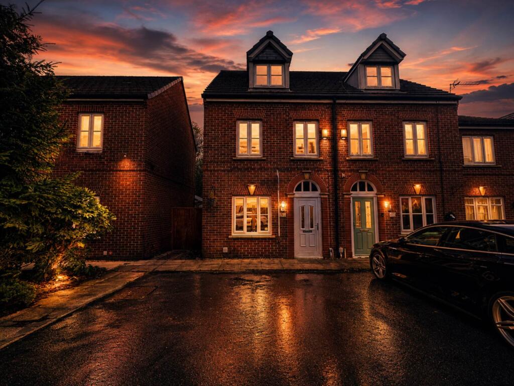 Main image of property: Windmill Close, Royton