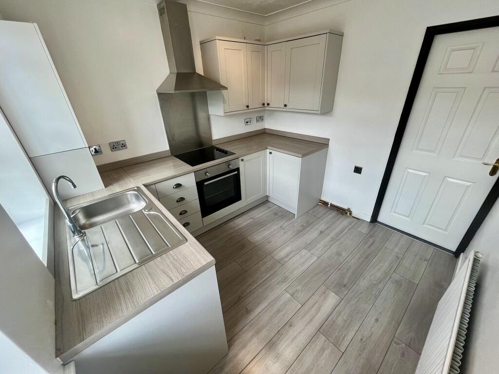Apartment in Ipswich - View 3