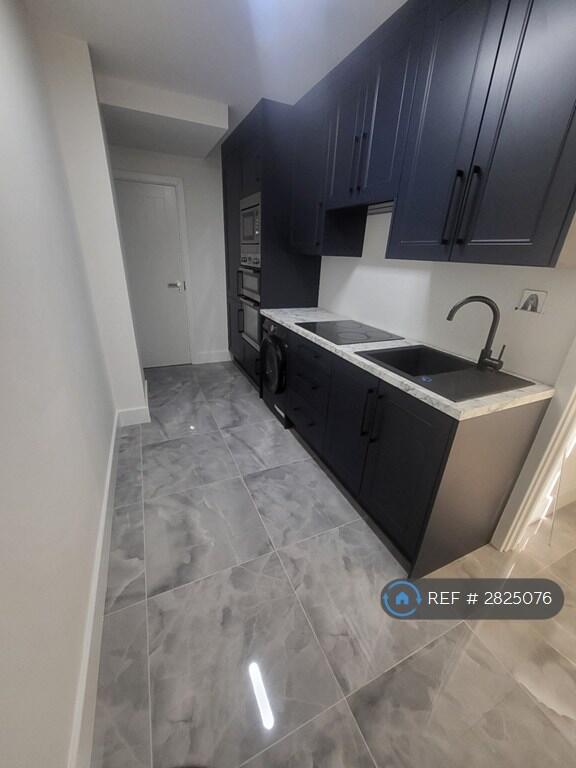 Main image of property: Penton Harroway, Andover, SP11