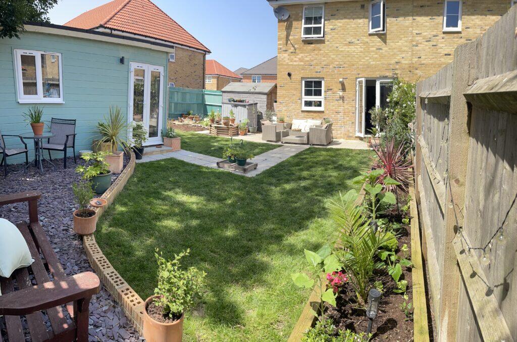 Sandeman Grove, Hayling Island photo 2