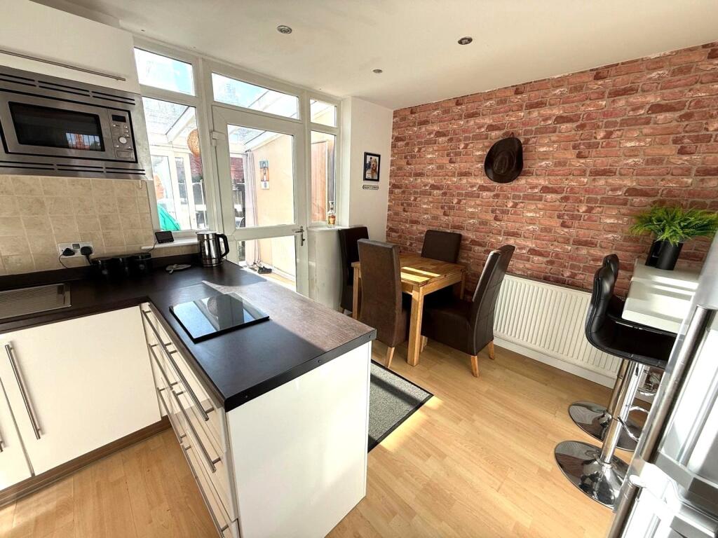House in Nottingham - More