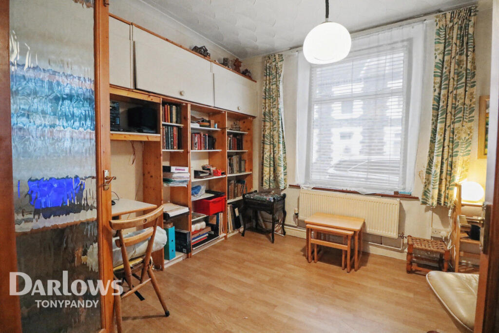 Primrose Street, Tonypandy CF40 photo 4