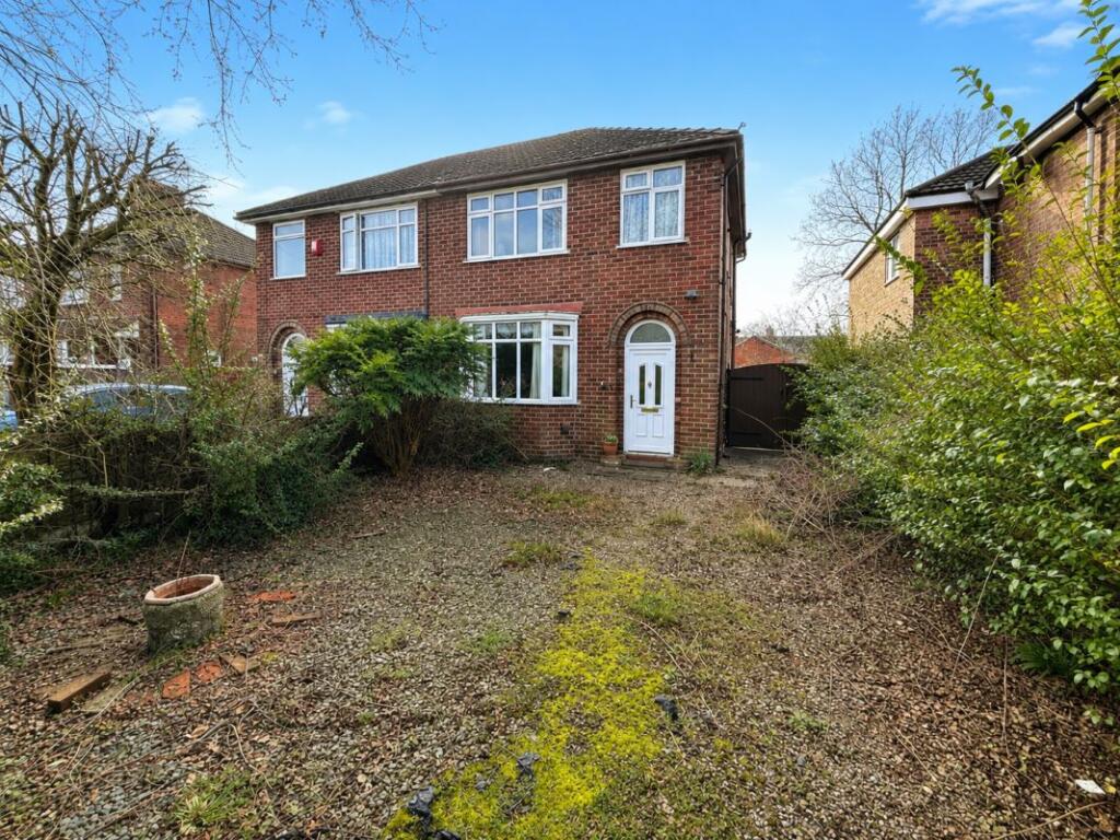 Main image of property: 61 Wistaston Green Road, Wistaston, Crewe, CW2 8QX