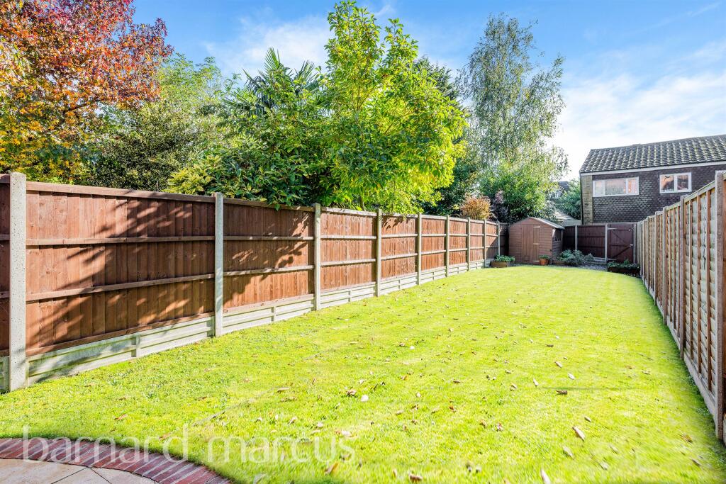 4-bed other on Albury Road, Merstham, Redhill, £600,000