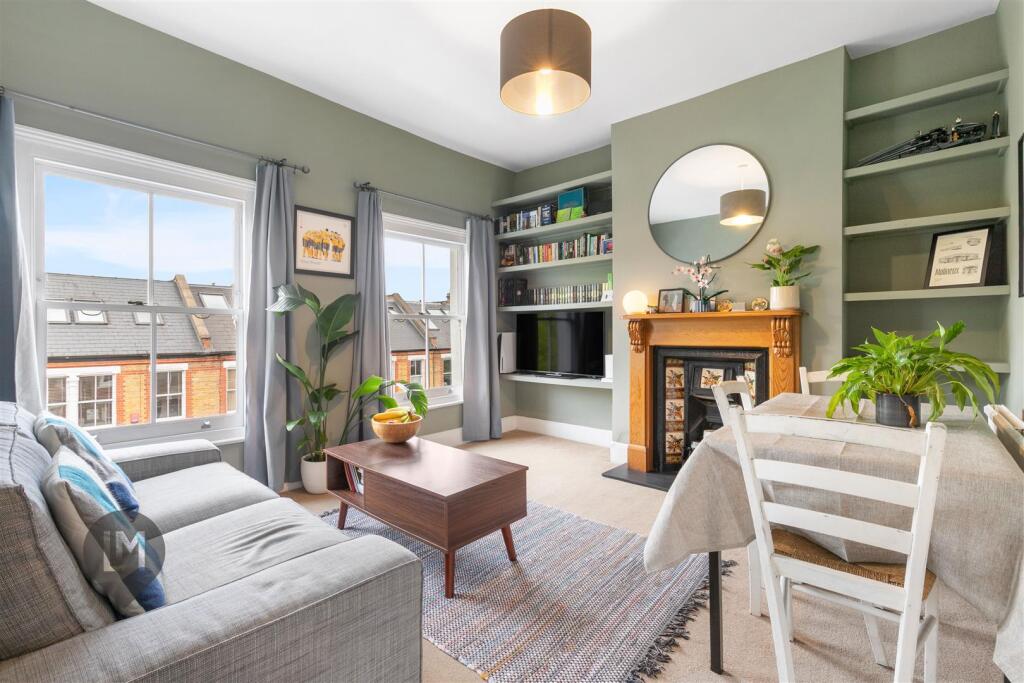 Main image of property: Balvernie Grove, London