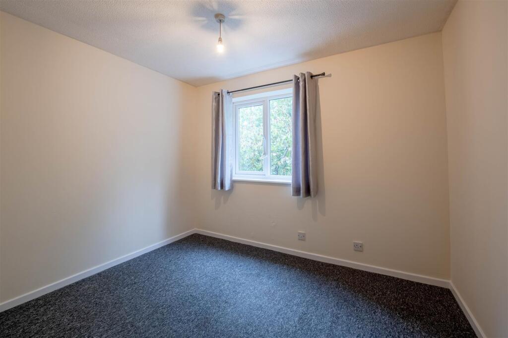 Apartment in Northampton, Ecton Brook, Billing - View 5