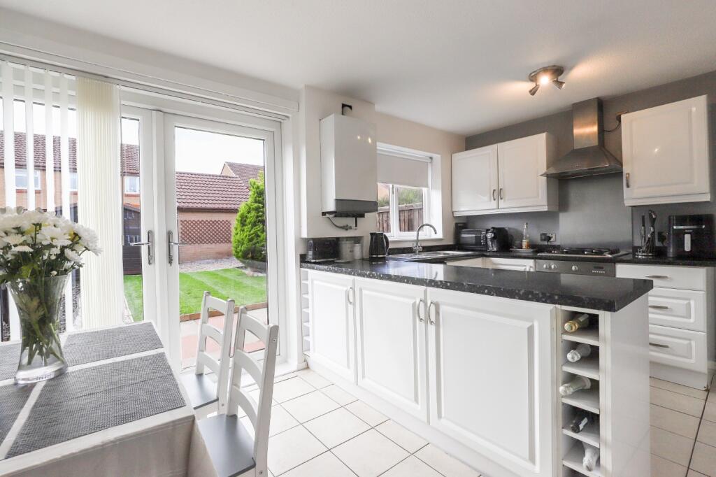 Aspen Close, Connah's Quay, Deeside, Flintshire, CH5 4GY photo 2