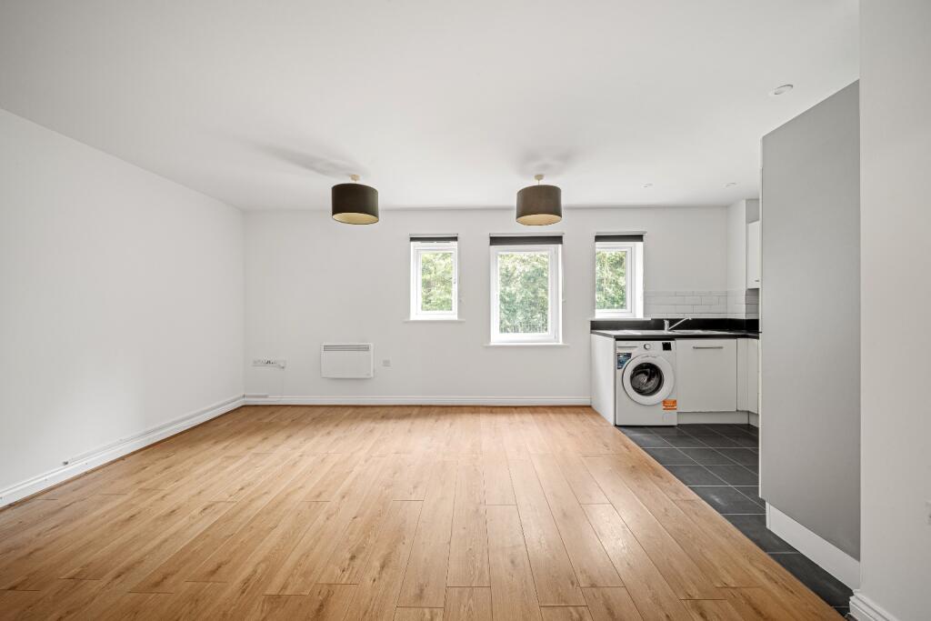 Addison Road, Tunbridge Wells, Kent, TN2 photo 4