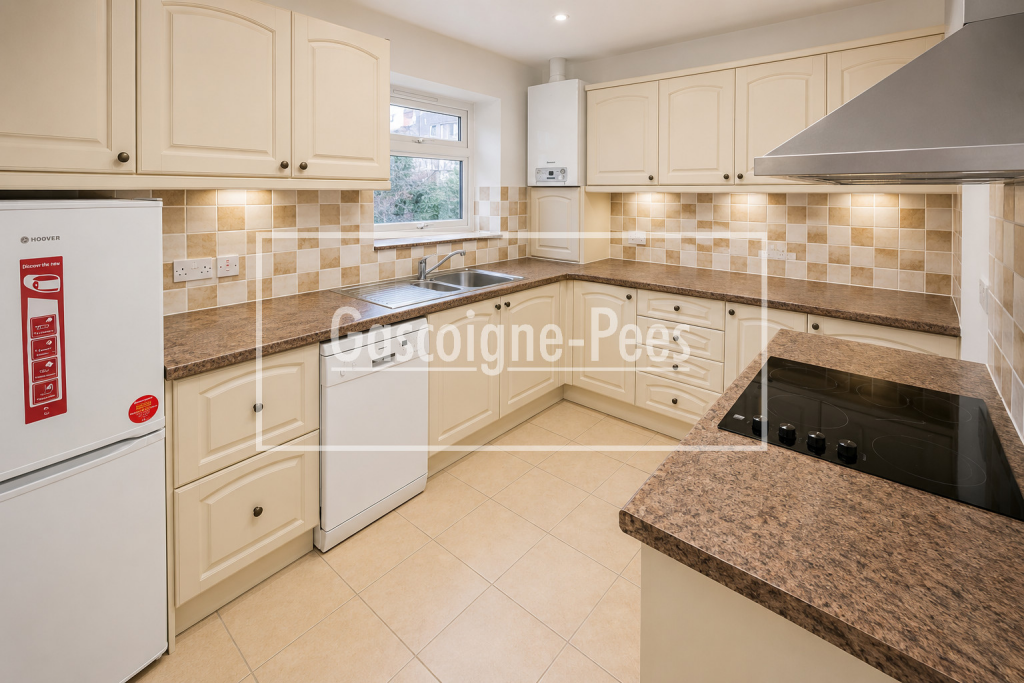Apartment in Guildford, Surrey - View 5
