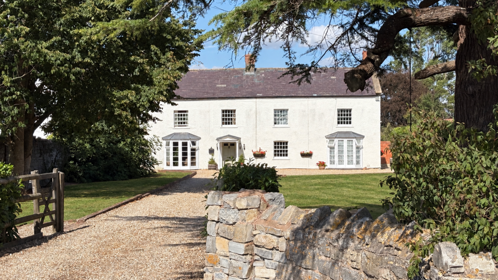 8-bed house on Chedzoy Lane, Bridgwater, Somerset, TA7, £1,350,000