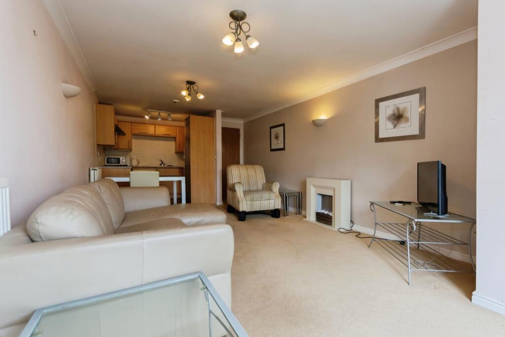 Apartment in Birmingham - View 5