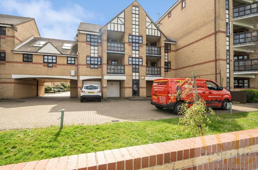 Main image of property: Flat 14, Marys Place, Emerald Quay, Shoreham-By-Sea