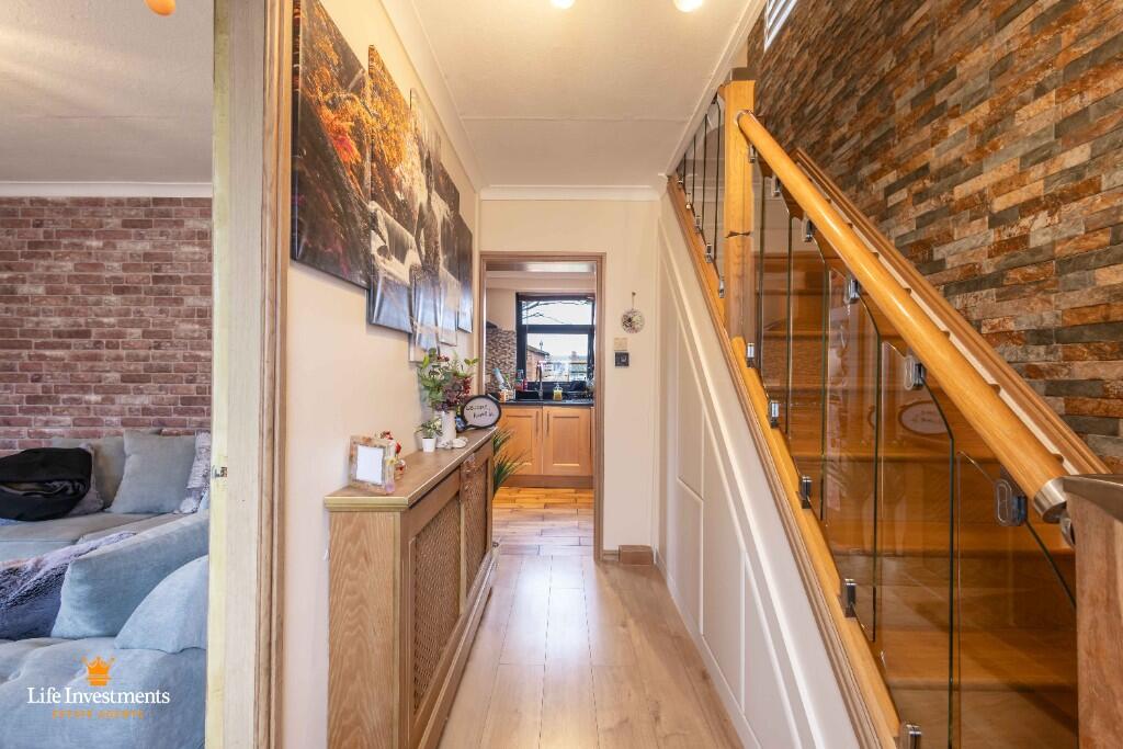 Saunton Road, Rugby, Warwickshire, CV22 - View 6