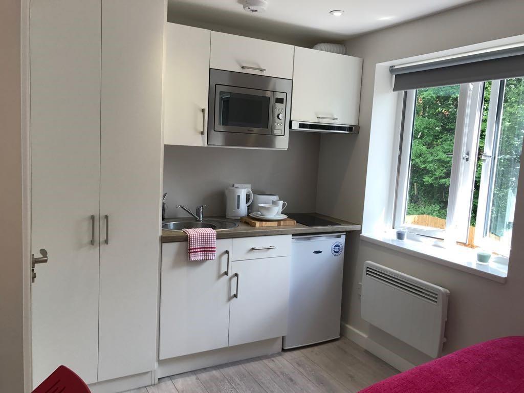 Apartment in Birmingham, Bournbrook - View 5
