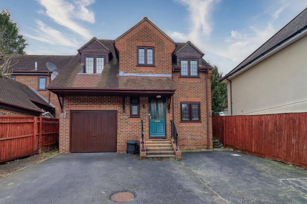 Main image of property: Copperfields, High Wycombe, Buckinghamshire, HP12