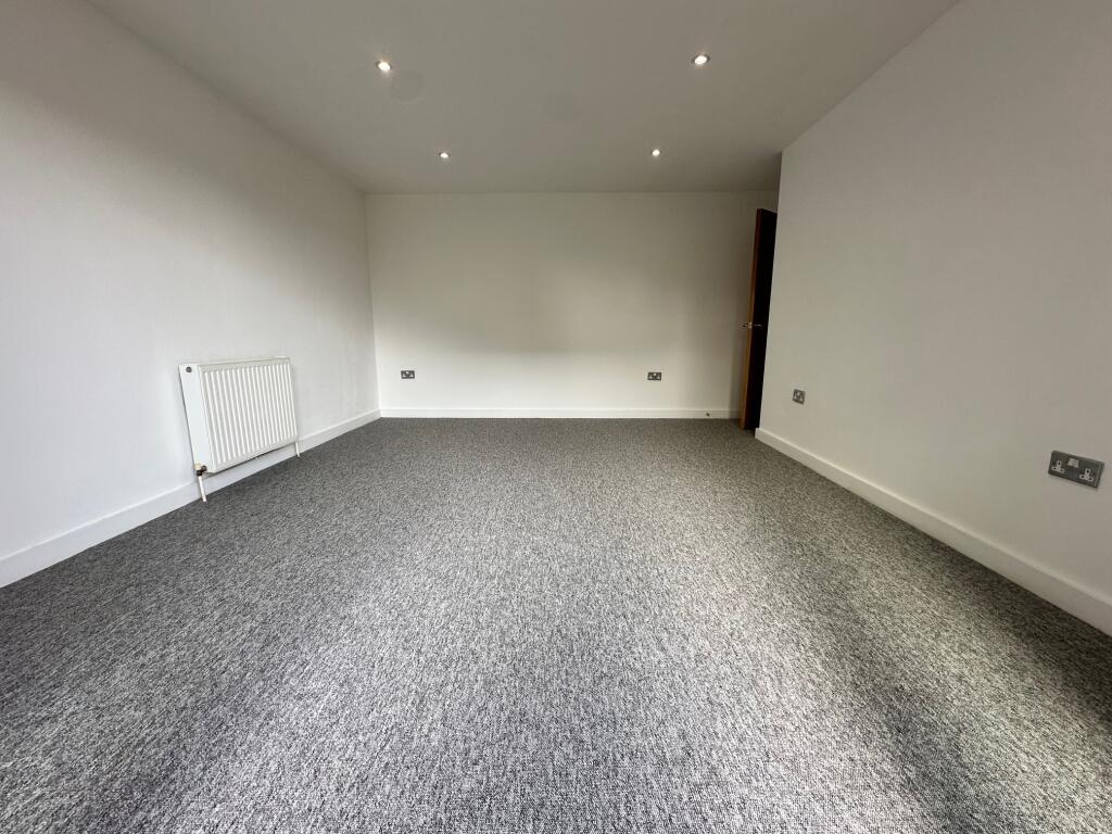 Apartment in Bournemouth - More