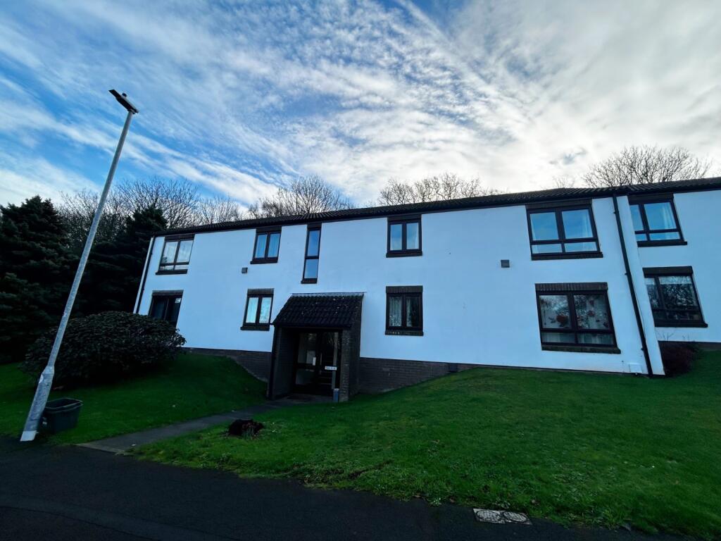 Main image of property: Devonshire Drive, Portishead, North Somerset, BS20