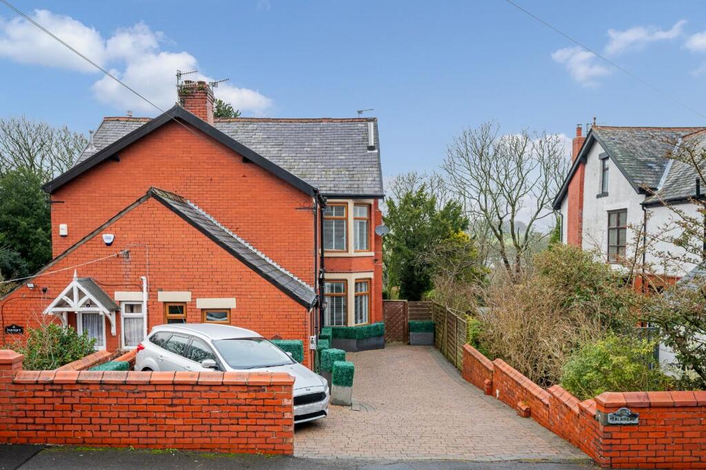 Additional image 44 of Earnsdale Avenue, Sunnyhurst, Darwen