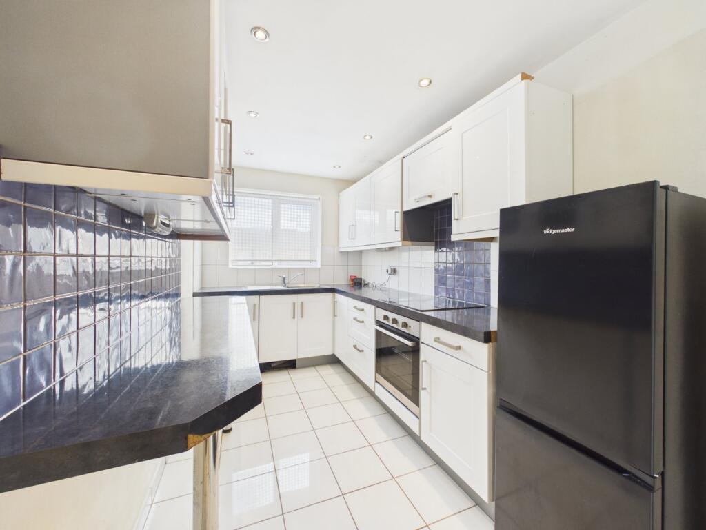 Main image of property: 12a The Wheatbutts, Eton Wick, Windsor, Berkshire, SL4
