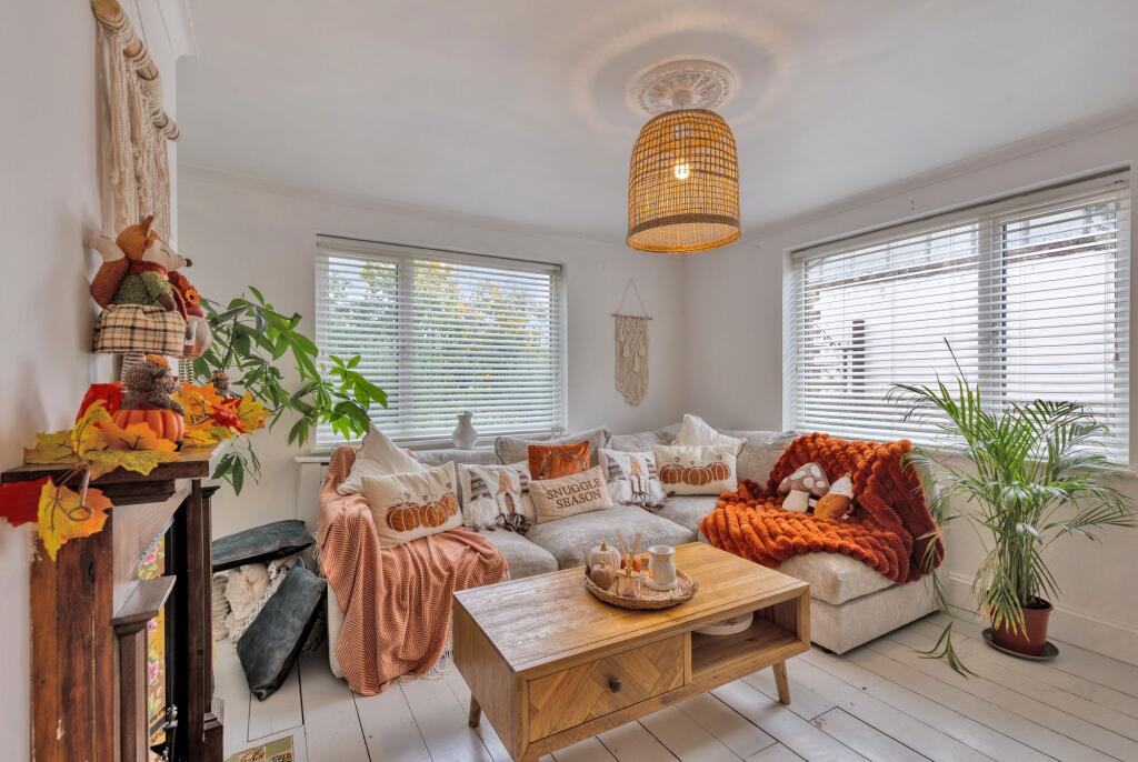 Rare Opportunity with Charming Cottages in Hempnall photo 4