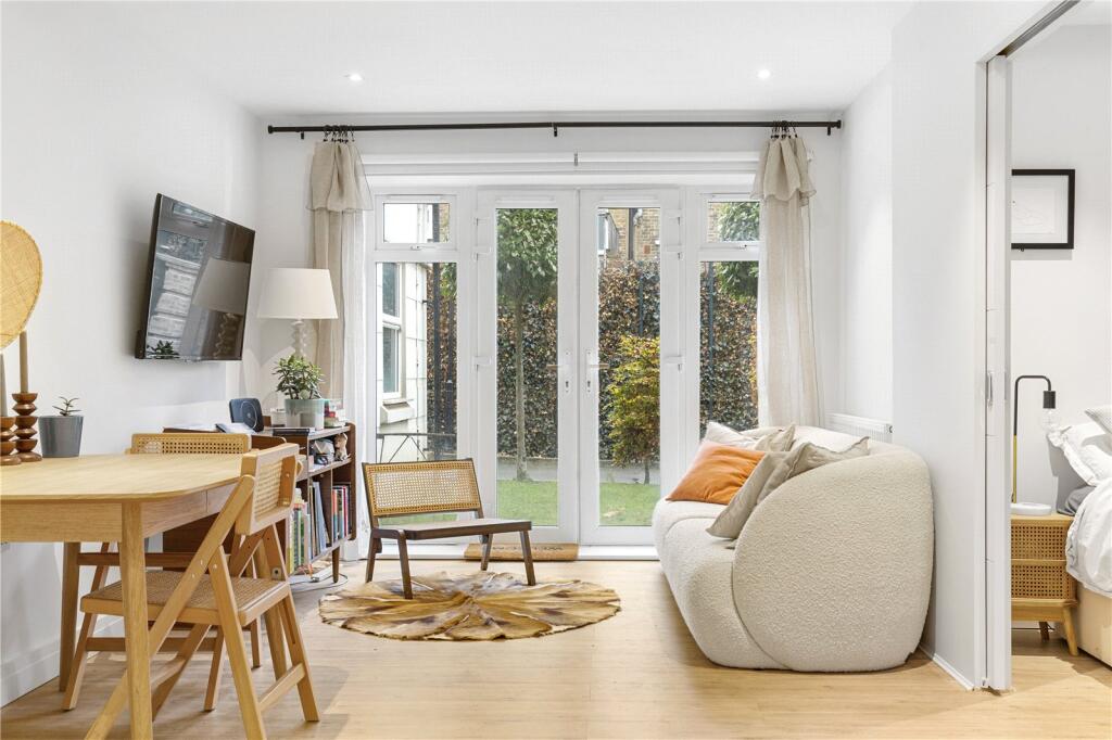 Main image of property: Havilland Mews, London, W12
