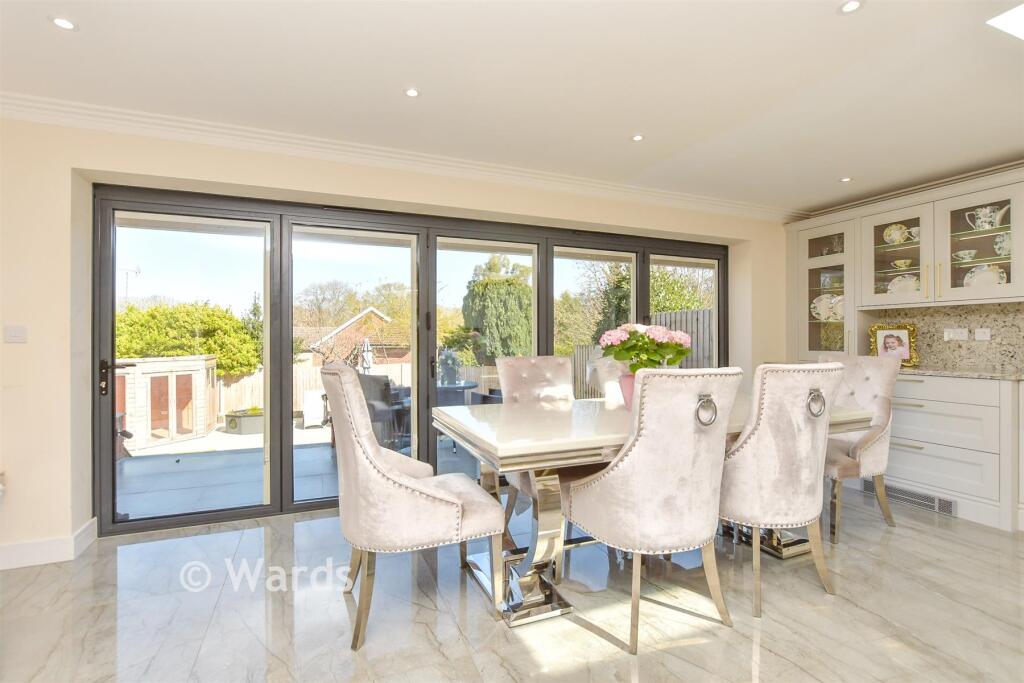 Longfield Avenue, Longfield, Kent photo 4