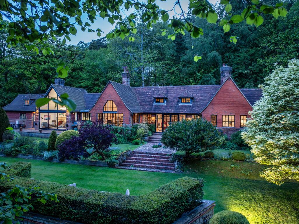 Main image of property: Hindhead Road, Haslemere, Surrey GU27