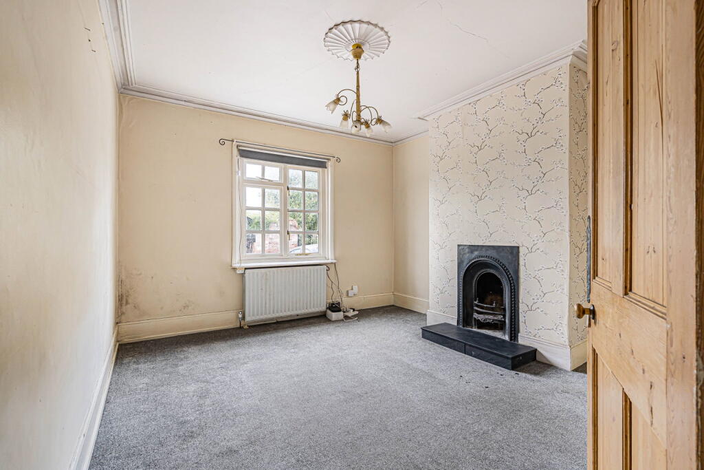 House in Guildford - View 5