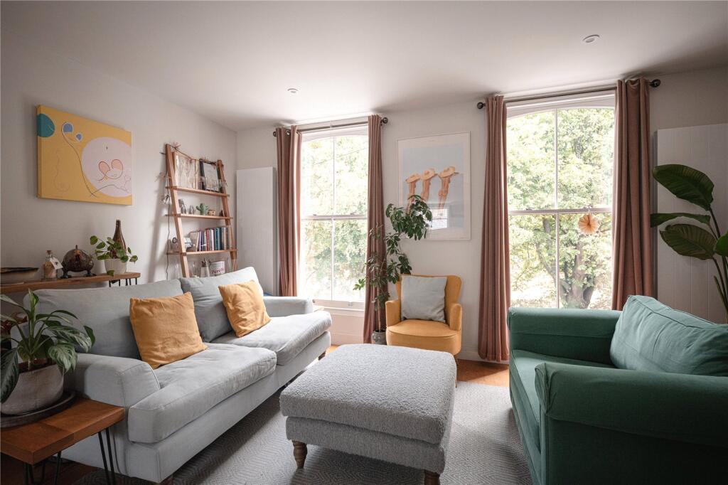 Apartment in London - View 4