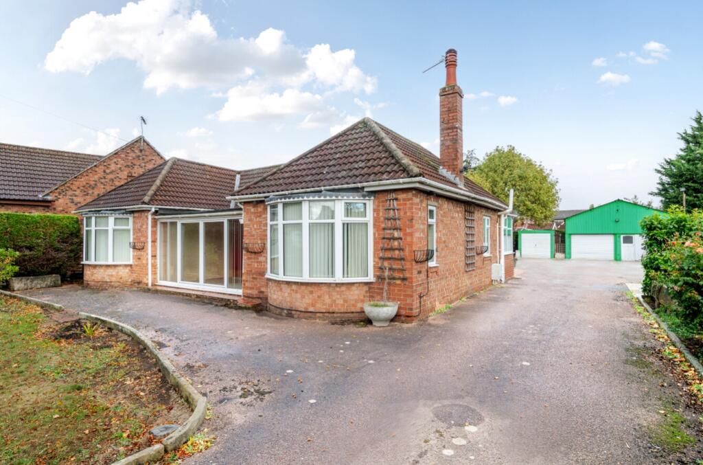3-bed detached on Station Road, Heckington, £264,750