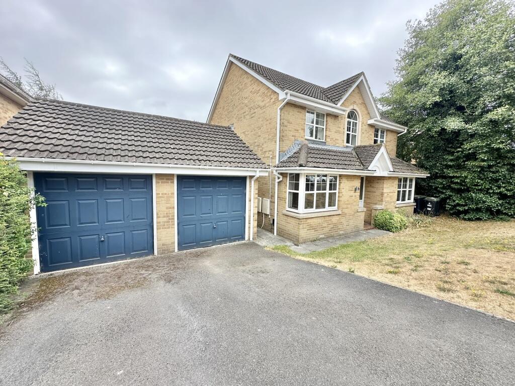 Main image of property: Heol Glaslyn, Caldicot, mon. NP26 4PG