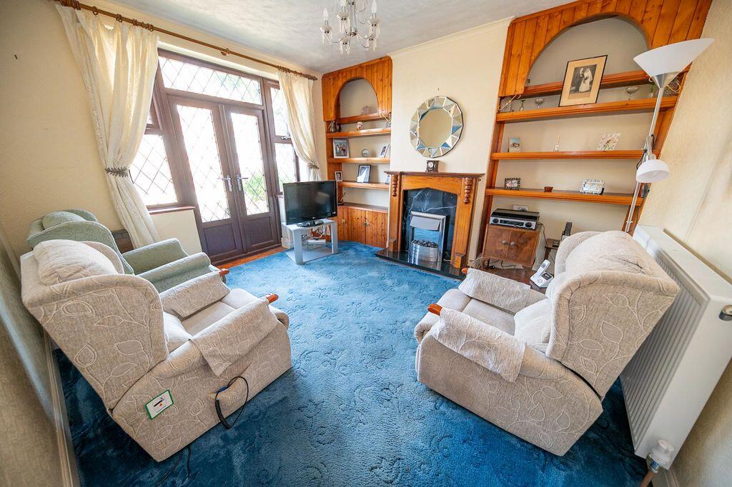 House in Havant, Hampshire - View 2