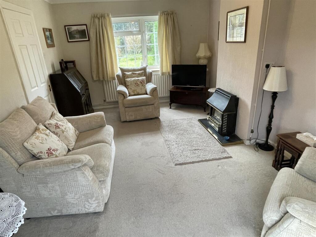 Rissington Road, Bourton-On-The-Water, Cheltenham photo 3