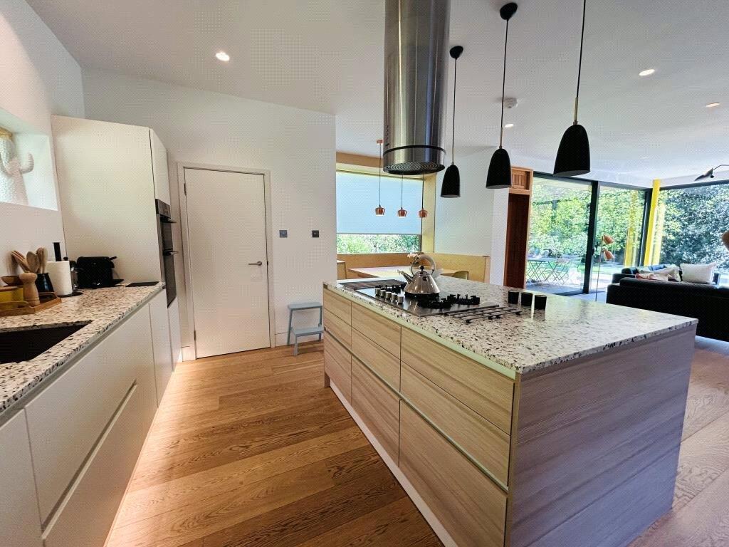 House in Vale of White Horse, Old Boars Hill, Wootton - View 4