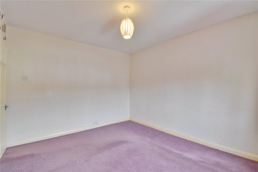 House in Watford, Hertfordshire - View 3