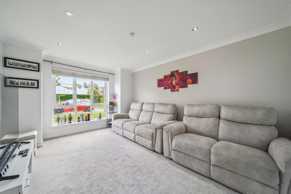 Cochran Avenue, Neilston, Glasgow, G78 photo 2