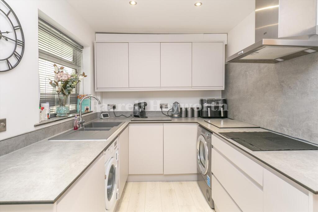 Kirkstall Close, Chorley - View 2